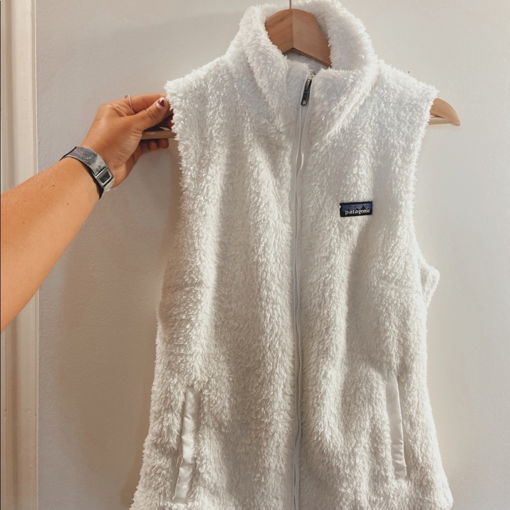 Patagonia Fuzzy White Vest